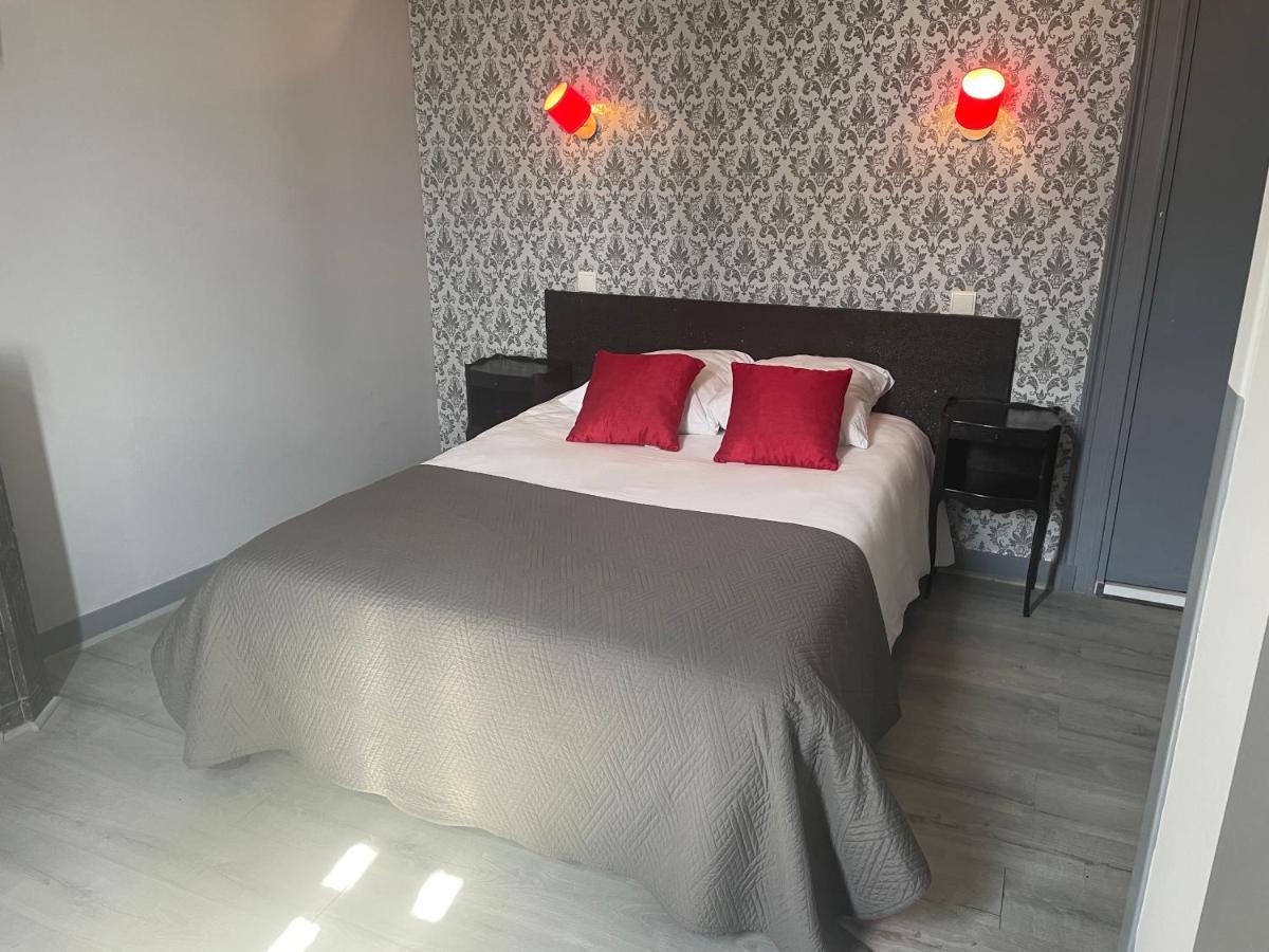 Hotel Au Chapon Fin Πουατιέ Εξωτερικό φωτογραφία